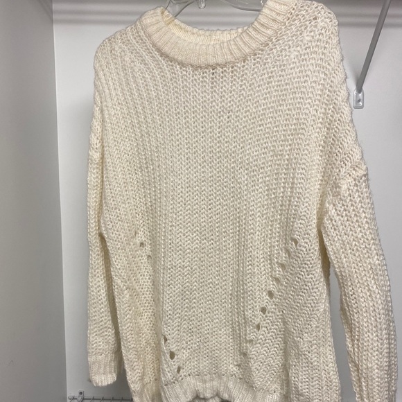 American Eagle oversized sweater - Picture 2 of 3